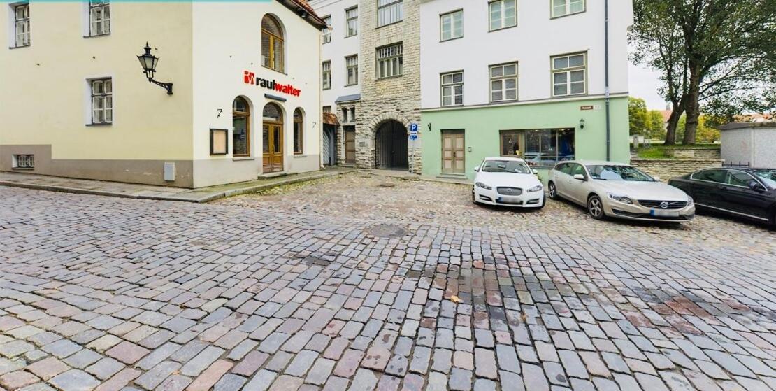 Tallinnhousing Knights And Nobility -3 Bdr Home Buitenkant foto